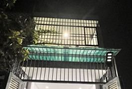 Nhà đẹp 2 Tầng Linh Xuân,đường nhựa xe hơi ngủ trong nhà,gần chợ Linh Xuân