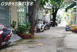 BÁN GẤP NHÀ GIÁ TỐT  NHẤT KHU VỰC 2 TẦNG MÁI THÁI MỚI 57 M2- XE HƠI NGỦ TRONG NHÀ - NGAY BỆNH VIỆN QUẬN Q12 GIÁ 3,4 TỶ