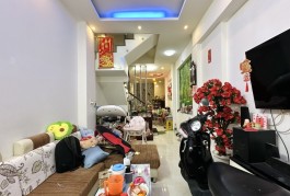 N244- Nhà Bán Chính Chủ - P11 - TRẦN HỮU TRANG - 60M2 , 4 Phòng ngủ - 3 TẦNG - 6.5 TỶ.