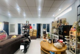 Bán nhà ngôp HXH Ung Văn Khiêm, P25, Bình Thạnh, 75m2, ngang 11m, chỉ 100tr.m2
