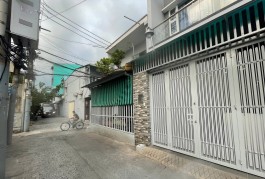 Bán nhà DT 100m2, Hẻm xe hơi 5m thông Đường Hoa Bình, Tân Phú