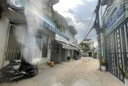 Bán nhà DT 104m2, Hẻm xe hơi Đường Huỳnh Thiện Lộc, Quận Tân Phú