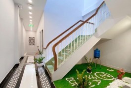 **Bán nhà mặt tiền phường 13** MT Tân Hải, Tân Bình; (102m2) 3L - 17,8 tỷ