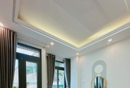 MẶT TIỀN PHÙNG VĂN CUNG Q.PHÚ NHUẬN, Giá 4.65  Tỷ.  DT 30m2.  1 Trệt 1 lững 1 lầu.