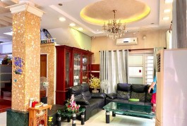 Nhà 3 Tầng Hẻm Xe Hơi, Phan Văn Trị,  Gò Vấp – Giá 17.5 Tỷ