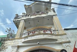 Bán gấp nhà Quận Bình Tân: giảm giá 100 tr -ĐƯỜNG NGUYỄN TRIỀU LUẬT :giá mới 3 tỷ 850- DT:45M- 5X9M - 3 TẦNG, 3 PN, 3WC, LH: 077 888 5818 CHUYÊN BDS