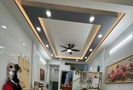 GIÁ MỀM NHẤT quận 11: giá mềm nhất 5.3 tỷ - Lạc Long Quân - DT: 4x10m, 1 lầu, 2pn. 2wc, hẻm 3m cách hẻm xe hơi 30m, LH: 077 478 5818 chuyên bds Sài