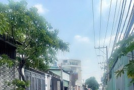 Bán Lô đất mặt tiền Hẻm 10m Hương Lộ 2 - gần Lê Văn Quới, 2230m2 (35x64m) , 43 tỷ.