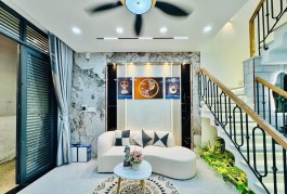 Cần tiền bán nhà Quang Trung, Gò Vấp 32m2 (4x8), hơn 4 T.Ỷ còn nói chuyện