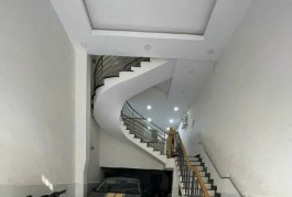 Cách mặt tiền Huỳnh Tấn Phát  Phú Thuận 
Vài chục mét 
xe hơi ngũ trong nhà 
NGANG 4 DÀI 15 M 
CÓ 7 TỶ