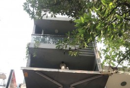 Giá mềm nhất quận 5: 34 tỷ - Nguyễn Trãi -Dt: 44m2 ngang 3.5 x dài 12.6 , diện tích sàn 202,2m. - 5 tầng BTCT, gồm 1 trệt 4 lầu , 4 phòng ngủ, 5