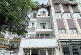 SIÊU HIẾM - KG CÓ NHÀ ĐỂ BÁN - 100M2 - 4 TẦNG BTCT - HẺM 6M - OTO NGỦ NHÀ - GẤP BÁN 12 TỶ 8 - NHẤT CHI MAI - P13 TÂN BÌNH -