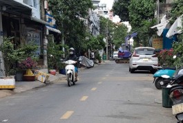 Siêu Phẩm mặt tiền Đ số 13 BHH ngay Aeon Tân Phú 60m2,2 Tầng Nhỉnh 5 tỷ