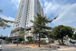 BÁN NHÀ 40M2, HÒA BÌNH, TÂN PHÚ, HẺM NHỰA 6M, Ô TÔ ĐỖ CỬA, NHỈNH 4 TỶ