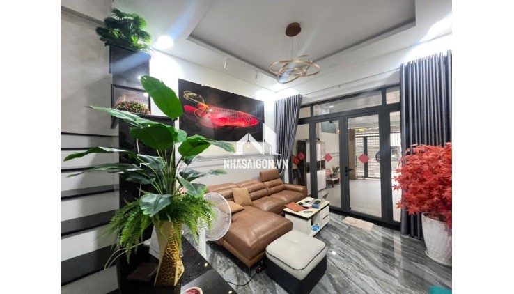 BÁN NHÀ Quận 9 đẹp LUNG LINH, giá 8.6 tỷ