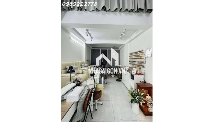 SÁT MẶT TIỀN ĐƯỜNG NGUYỄN TRÃI - XE HƠI ĐỖ CỬA - 4 TẦNG - KHU VỰC AN NINH DÂN TRÍ.