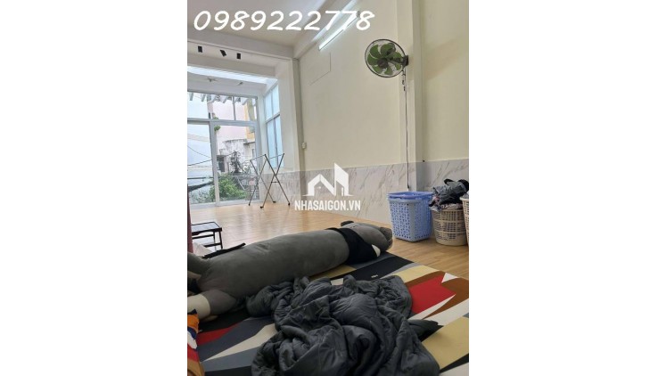 NGAY PHỐ BÙI VIỆN - 3 TẦNG - CÁCH 10M RA MẶT PHỐ-