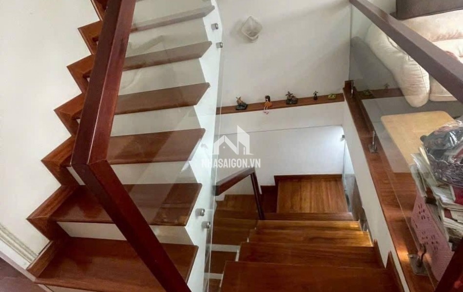 HẺM XE HƠI 7M OTO NGỦ TRONG NHÀ - ĐOÀN THỊ ĐIỂM - P1 - 4 TẦNG - MỚI 99% ĐỦ CÔNG NĂNG - DOANH THU GẦN 40 TR/TH.