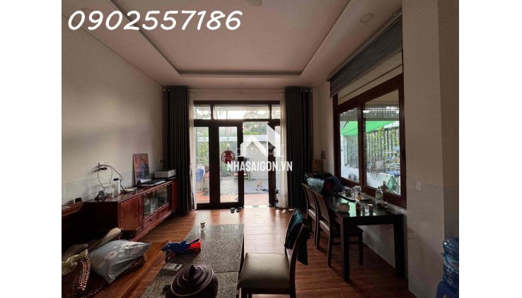 Bán nhà 2 tầng tại Quận 4 - 2PN, 1WC, pháp lý đầy đủ, giá chỉ 1,7 tỷ