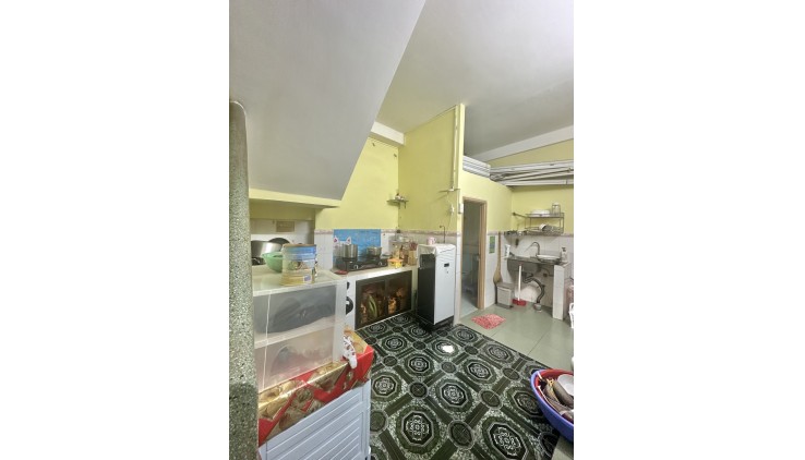 QUẬN 10 HẺM XE HƠI - 1 CĂN RA MẶT TIỀN - NGAY 3 THÁNG 2 - NGUYỄN LÂM  - 40M2 - 2 TẦNG ĐÚC . MT 61