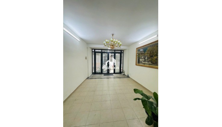 Bán Nhà HXH Đường Cách Mạng Tháng Tám, Phường 12, Quận 10. Diện tích: 3.8m x 9m, Giá 6.1 Tỷ