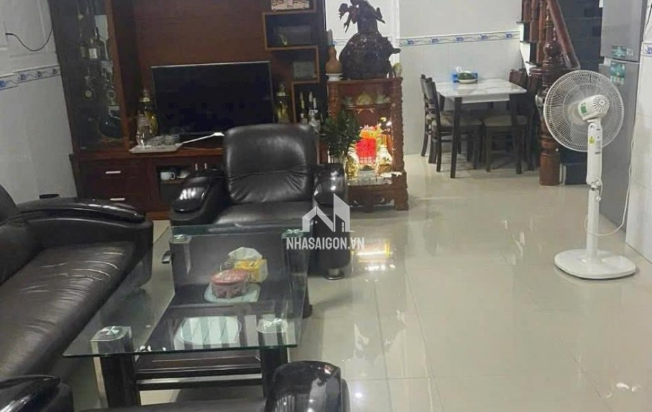 NHÀ 3 TẦNG HẺM XE HƠI 5M TỈNH LỘ 10 – NGANG 5M – GIÁ NHỈNH 4 TỶ