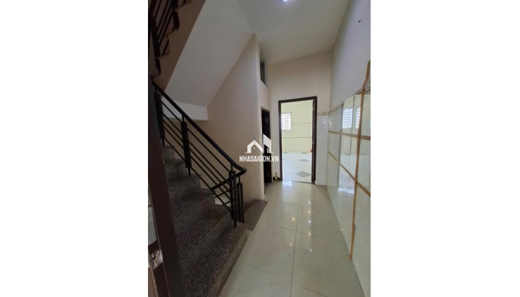 Cực hot!! Nhà hẻm xe hơi đường Phạm thế hiển vào ở ngay DT 55m2, 3Tầng chỉ hơn 4 tỷ