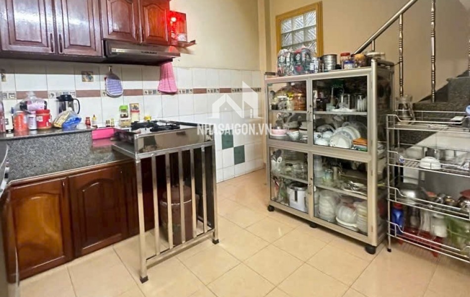 BÁN NHÀ MẶT PHỐ LÊ VĂN LƯƠNG - Q.7 - 132M2 - - 4 TẦNG - 10.5 TỶ - SỔ HỒNG