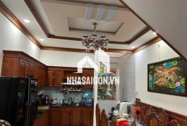LÊ VĂN KHƯƠNG _Q12_HẺM XE HƠI QUA NHÀ