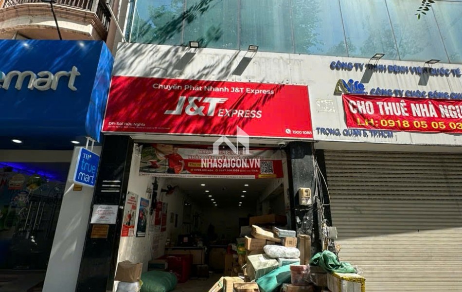 Cần bán nhà mặt tiền đường Trần Bình Trọng, P.1, Q.5. Diện tích 4x23m, giá chỉ 30 tỷ.