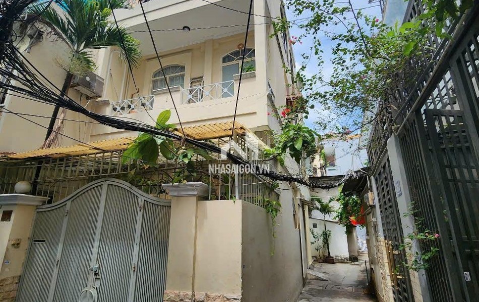 SIÊU PHẨM NHÀ 2 MẶT TIỀN - HẺM ÔTÔ LÝ THUYẾT - NGÃ 4 PHÚ NHUẬN - 80M²(4.8x17) Nở hậu - 3 TẦNG - 4PN 5WC - 1 ĐỜI CHỦ  - NHÀ ĐẸP - HOÀN CÔNG ĐỦ -