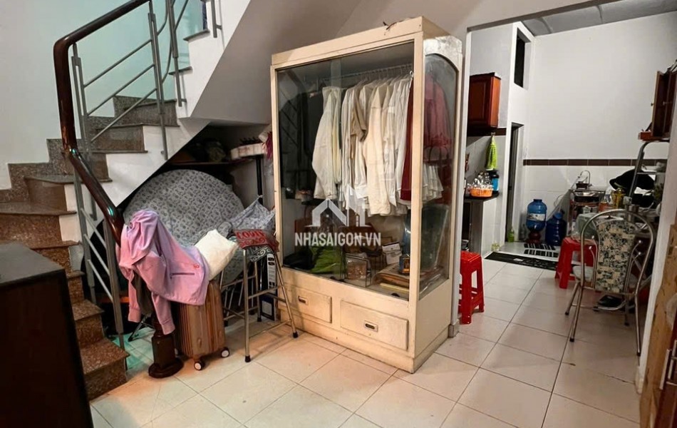 Cần bán nhà HXH đường Nguyễn Súy, P. Tân Quý, Q. Tân Phú. Diện tích 4.7 x 15m, giá chỉ 5.9 tỷ
