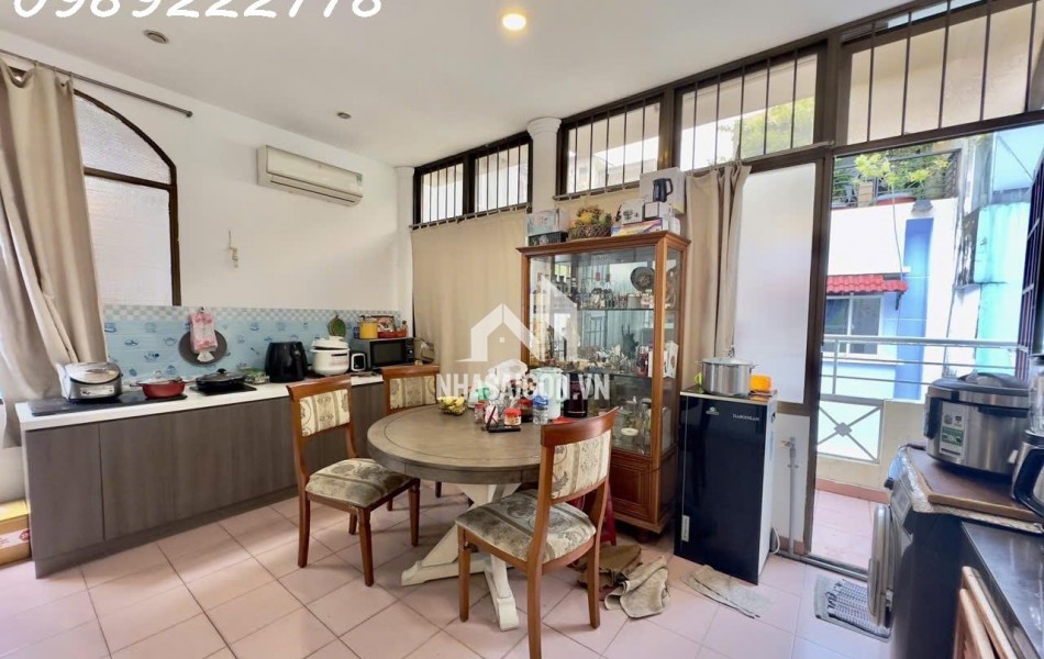 SIÊU PHẨM NHÀ 2 MẶT TIỀN - HẺM ÔTÔ LÝ THUYẾT - NGÃ 4 PHÚ NHUẬN - 80M²(4.8x17) Nở hậu - 3 TẦNG - 4PN 5WC - 1 ĐỜI CHỦ  - NHÀ ĐẸP - HOÀN CÔNG ĐỦ -