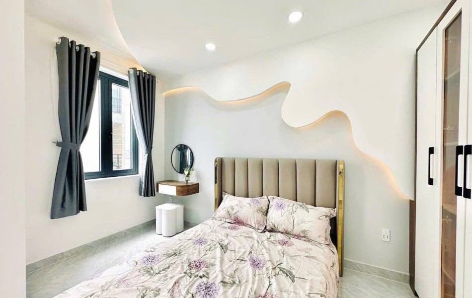NHÀ MỚI 4 TẦNG – HOÀNG HOA THÁM, PHÚ NHUẬN – Ở NGAY – GIÁ CHỈ NHỈNH 6 TỶ