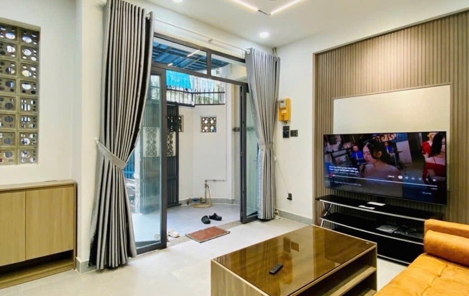 SIÊU PHẨM GÒ VẤP – NHÀ NGANG KHỦNG 5.5M NGUYỄN VĂN NGHI, P5 – GIÁ CHỈ NHỈNH 6 TỶ