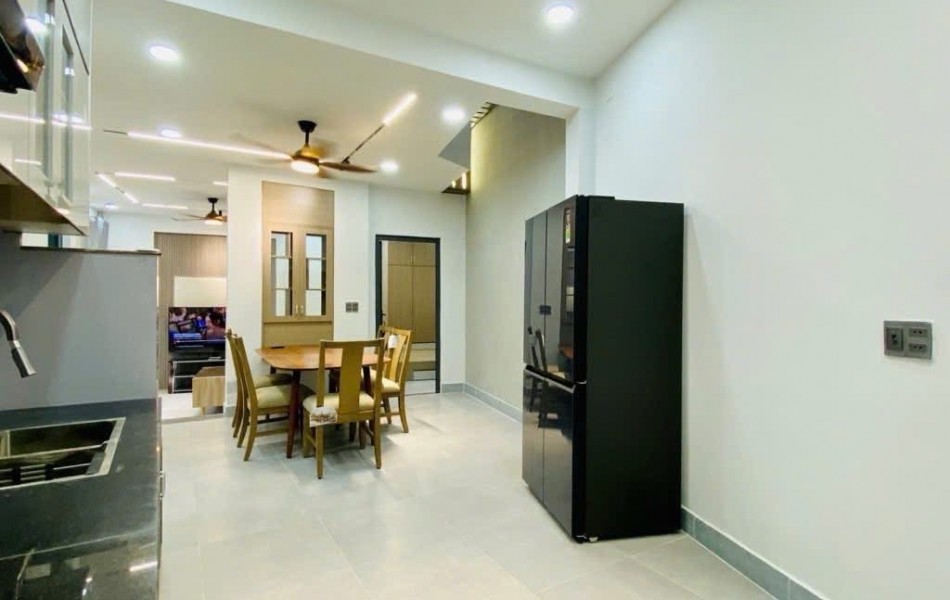 SIÊU PHẨM GÒ VẤP – NHÀ NGANG KHỦNG 5.5M NGUYỄN VĂN NGHI, P5 – GIÁ CHỈ NHỈNH 6 TỶ