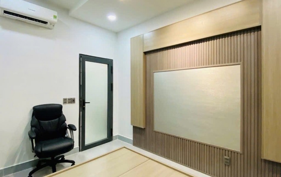 SIÊU PHẨM GÒ VẤP – NHÀ NGANG KHỦNG 5.5M NGUYỄN VĂN NGHI, P5 – GIÁ CHỈ NHỈNH 6 TỶ