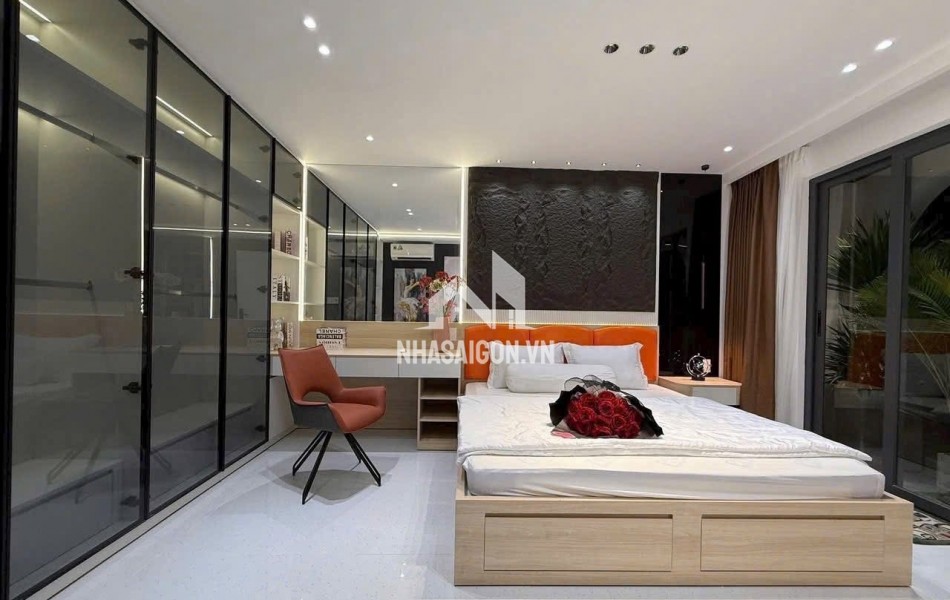 NHÀ ĐẸP HIẾM GẶP – ĐỐI DIỆN VINCOM PHAN VĂN TRỊ – HẺM XE HƠI – GIÁ CHỈ NHỈNH 6 TỶ