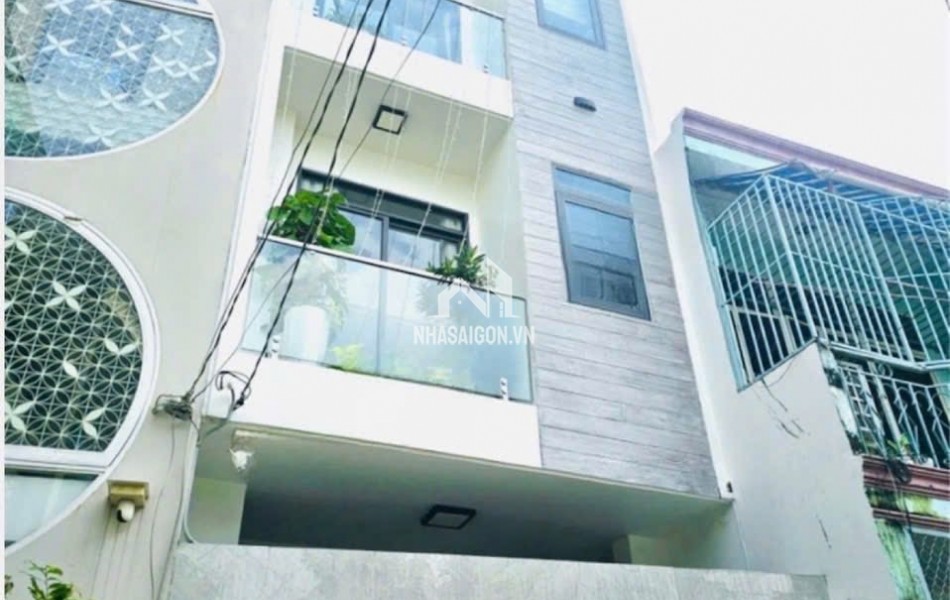 BÁN NHÀ TRUNG TÂM BÌNH THẠNH - Hẻm Xe Hơi Nơ Trang Long, 60m², Full Nội Thất Cao Cấp