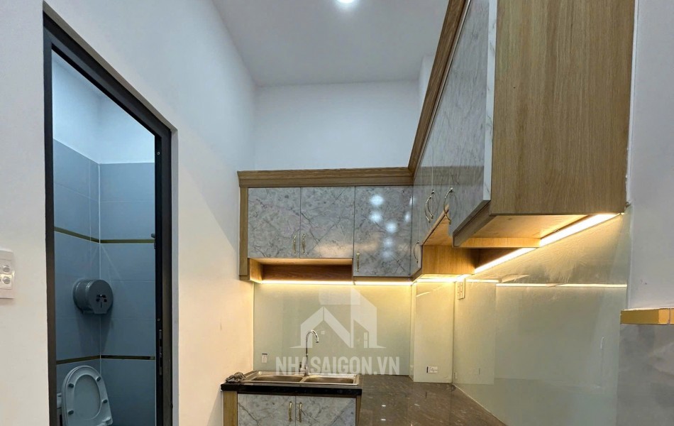 Nhà mới xây gần trường Tân Tạo, chợ Bà Hom, Bình Tân