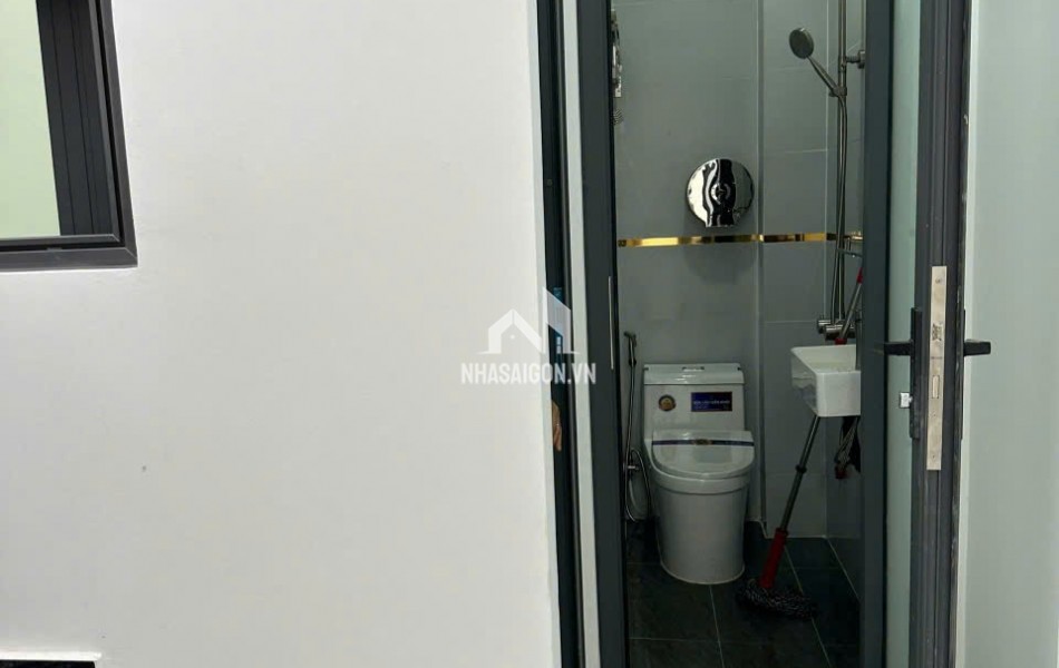 Nhà mới xây gần trường Tân Tạo, chợ Bà Hom, Bình Tân
