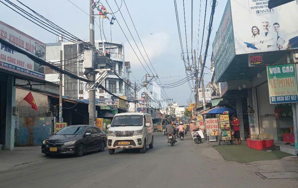 NHÀ  HƯƠNG LỘ 80, BÌNH HƯNG HÒA B  BÌNH TÂN 72M2, SỔ HỒNG RIÊNG , GIÁ CHỈ 4 TỶ