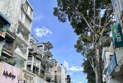 NGAY LÊ VĂN SỸ + TRẦN QUANG DIỆU, P14- HẺM ÔTÔ TẢI - 3 CĂN RA MẶT TIỀN - 58M²(5x11.5) - 4 TẦNG + ST  - CẢI TẠO THÊM 3 PHÒNG - MT 58