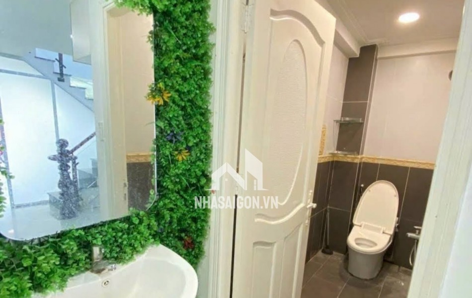 52 M2 - 2 TẦNG - 6.8 Tỷ - MẶT TIỀN PHẠM THẾ HIỂN Q.8 TP.,HCM