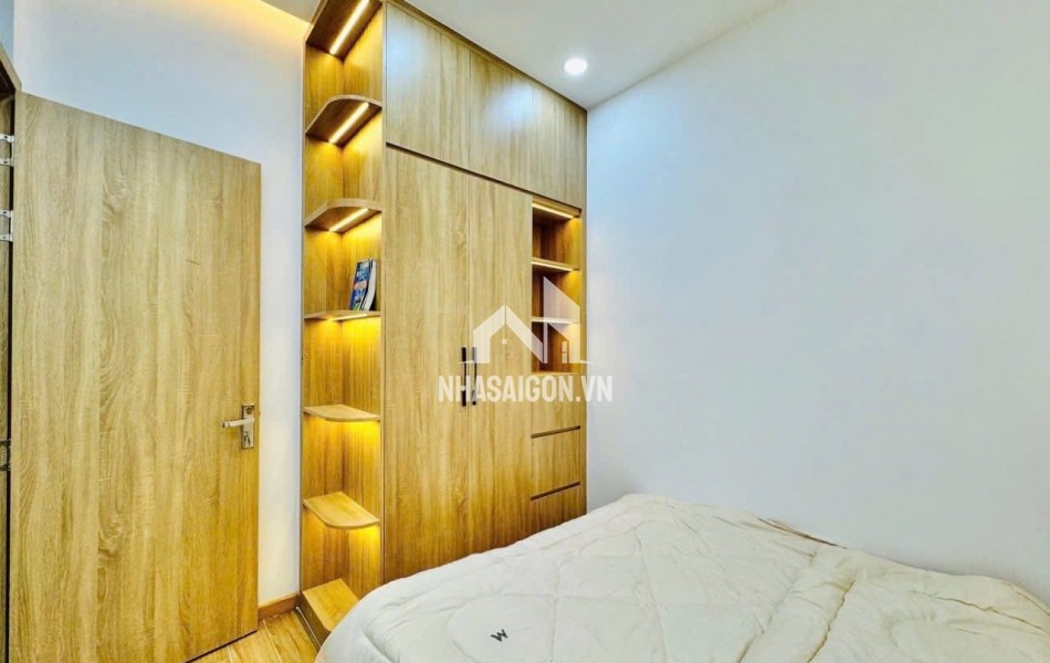 BÁN NHÀ ĐẸP NGUYỄN VĂN TRỖI, PHÚ NHUẬN | HẺM ĐẸP, AN NINH TỐT, FULL NỘI THẤT CAO CẤP