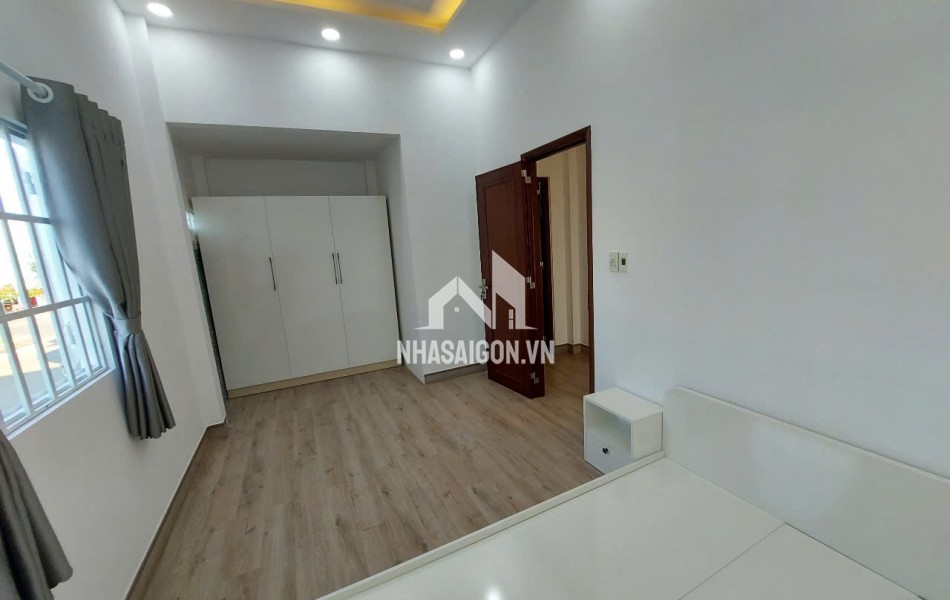 Bán nhà trung tâm Nhà Bè giá tốt 4x16 -oto- 4ty850