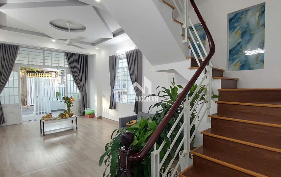 Bán nhà trung tâm Nhà Bè giá tốt 4x16 -oto- 4ty850