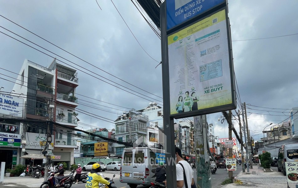 Chính Chủ Bán Mặt Tiền Đường Cách Mạng Tháng Tám, P.13, Q.10. DT: (4.6 x 19.4m), Giá 35 tỷ