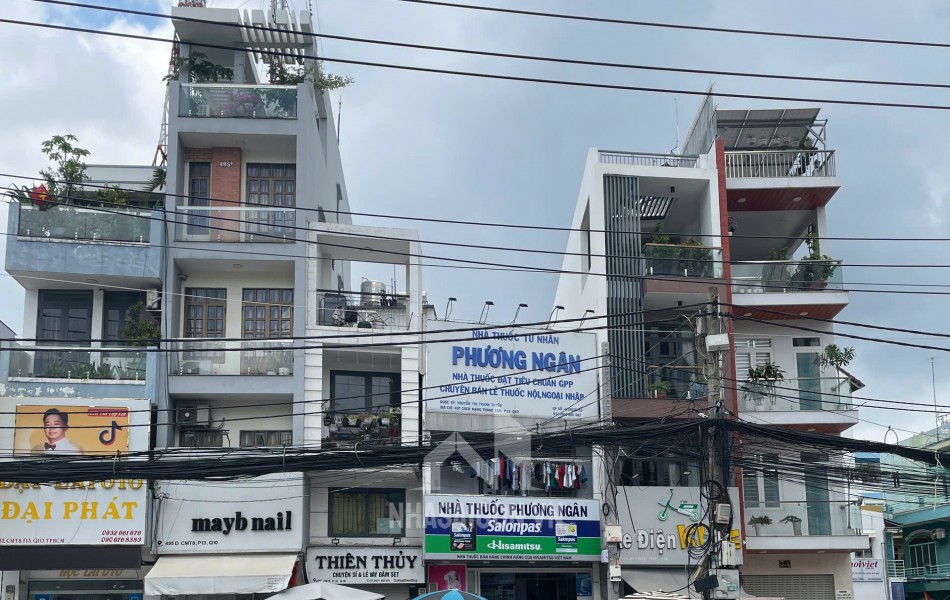 Chính Chủ Bán Mặt Tiền Đường Cách Mạng Tháng Tám, P.13, Q.10. DT: (4.6 x 19.4m), Giá 35 tỷ