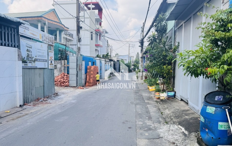 BÁN GÂP NHÀ LÔ GÓC 2 MẶT TIỀN – ĐƯỜNG SỐ 8- LINH XUÂN